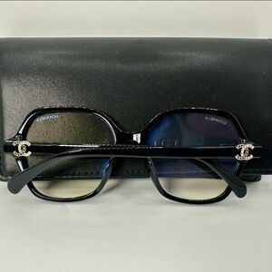 COPY - CHANEL Black Glasses Classic Style